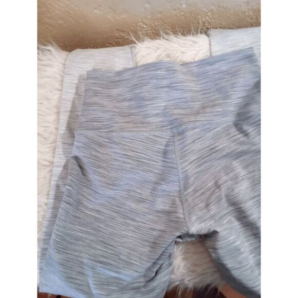 218-EUC Size 6 Lululemon Wunder Under Hi-Rise Tight - Picture 4 of 6
